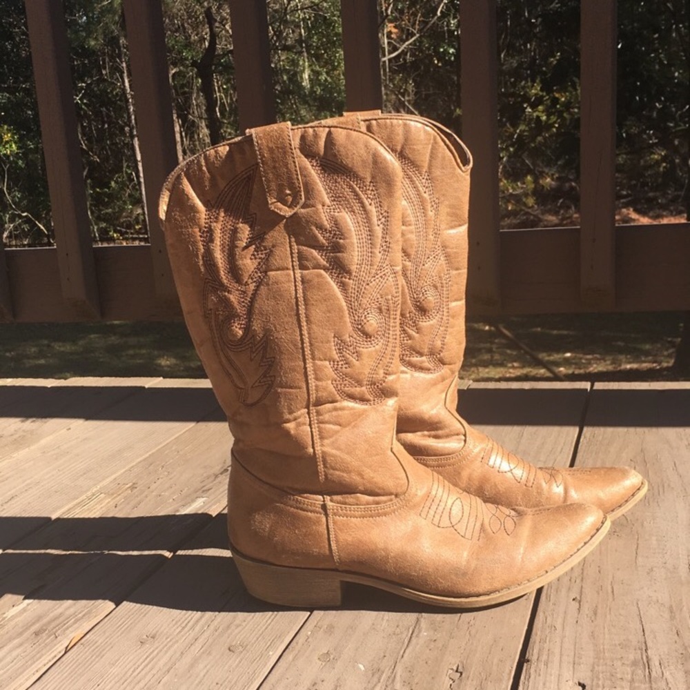 Tan cowboy boots!